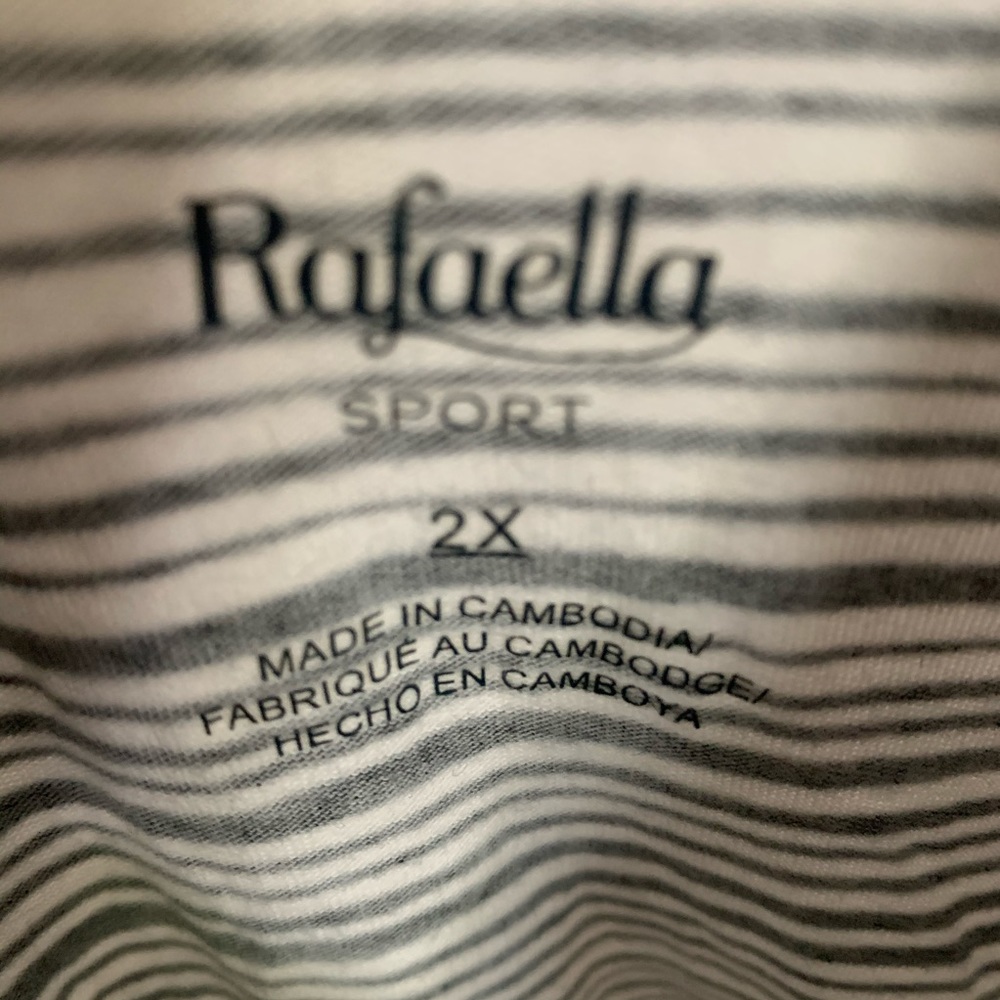 🐾Rafaella🐱 - Picture 2 of 2